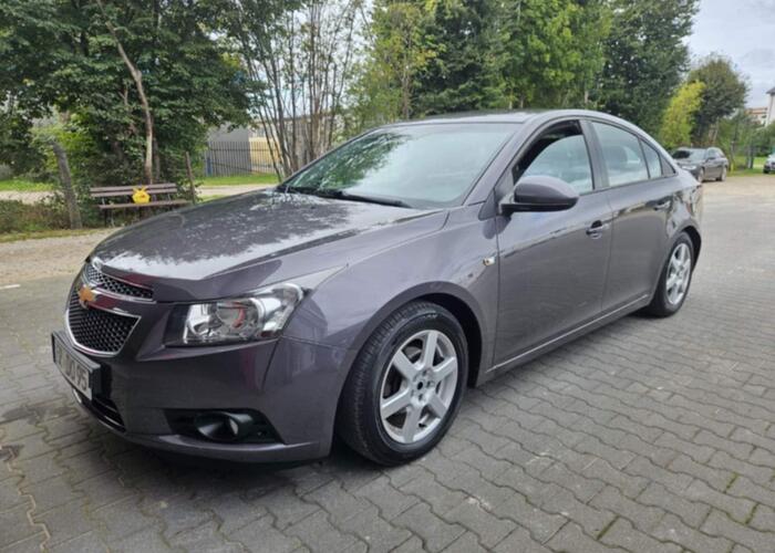 Grajewo ogłoszenia: Sprzedam. Chevrolet cruze 1.8 benzyna z grudnia 2011 roku. Auto...